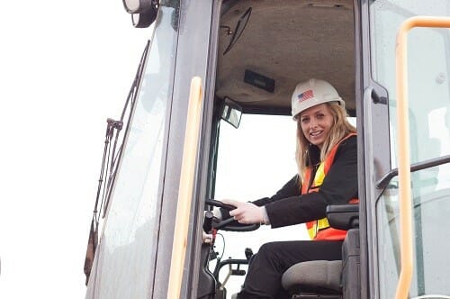 Here Is The Job Outlook For Heavy Equipment Operators Into 2019